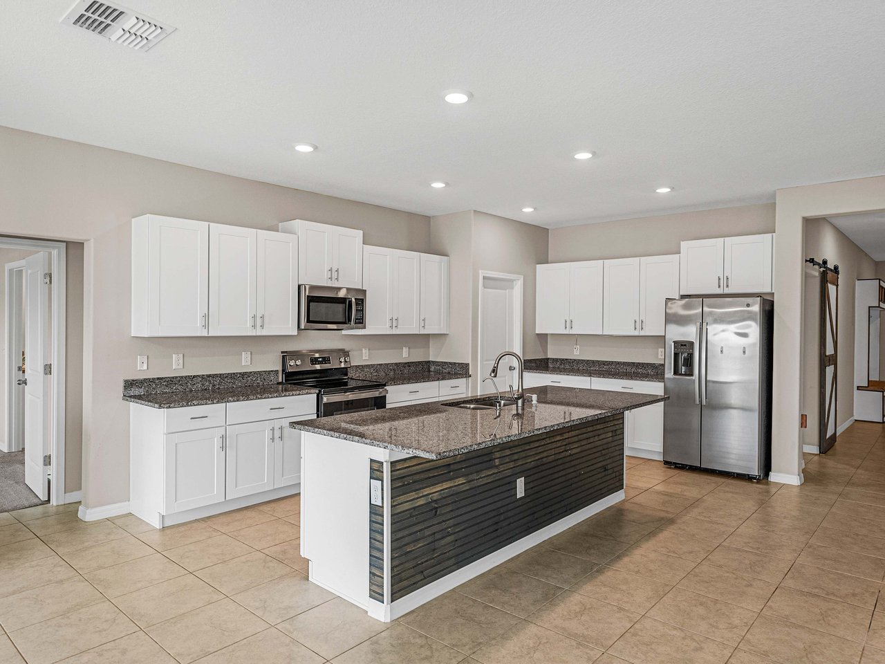 5474 LESLIE CANYON DR