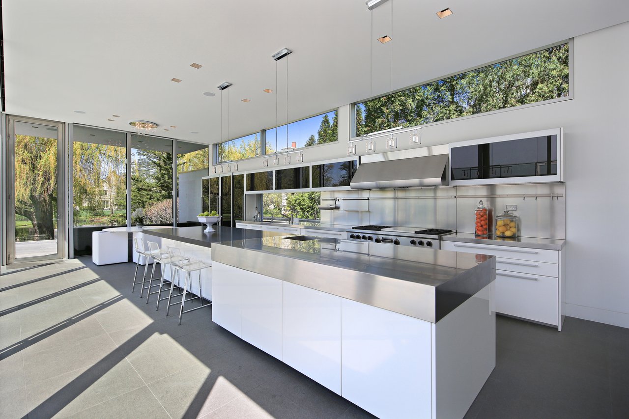 For Those Seeking An Extraordinary Lifestyle