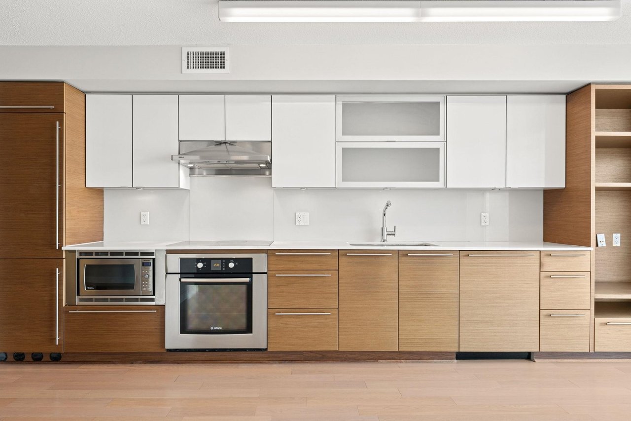 416-1635 W 3rd Ave