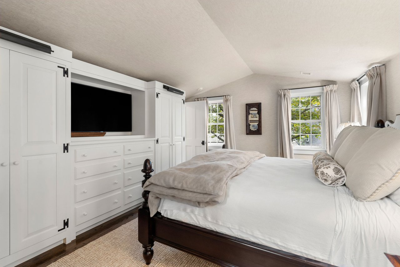 7 Judith Chase Ln - Guest House