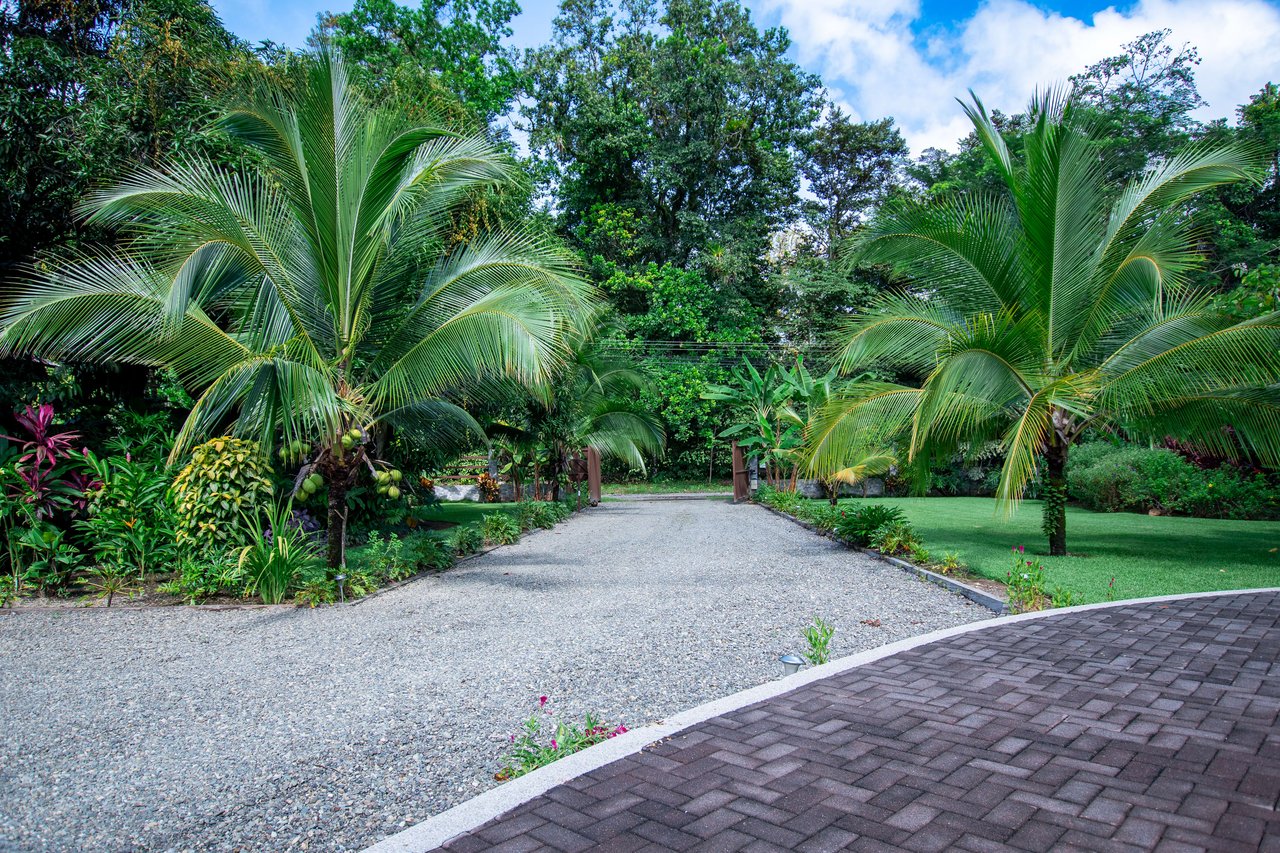 Amazing Casa Tranquila in Dominical Beach