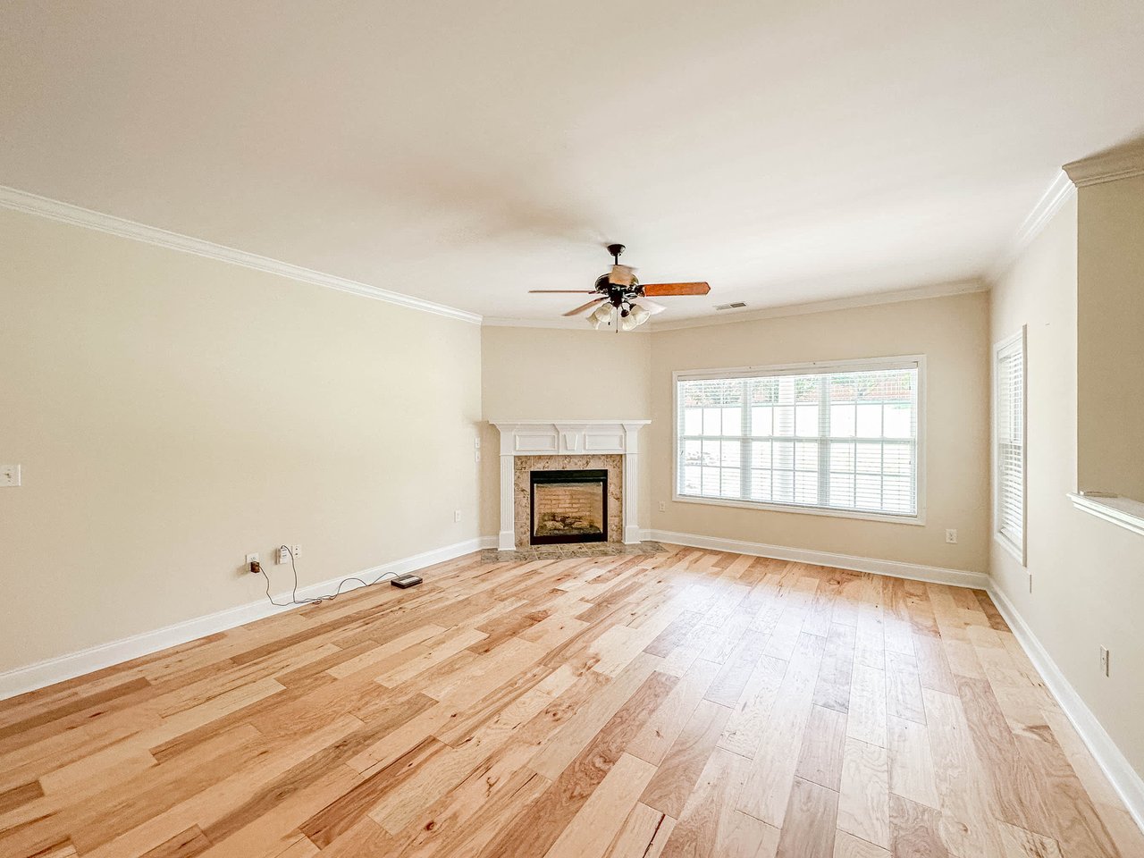 2303 Palisades Court with 5 Bedrooms!!!