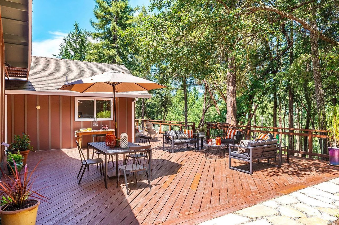 220 Marigold Ln