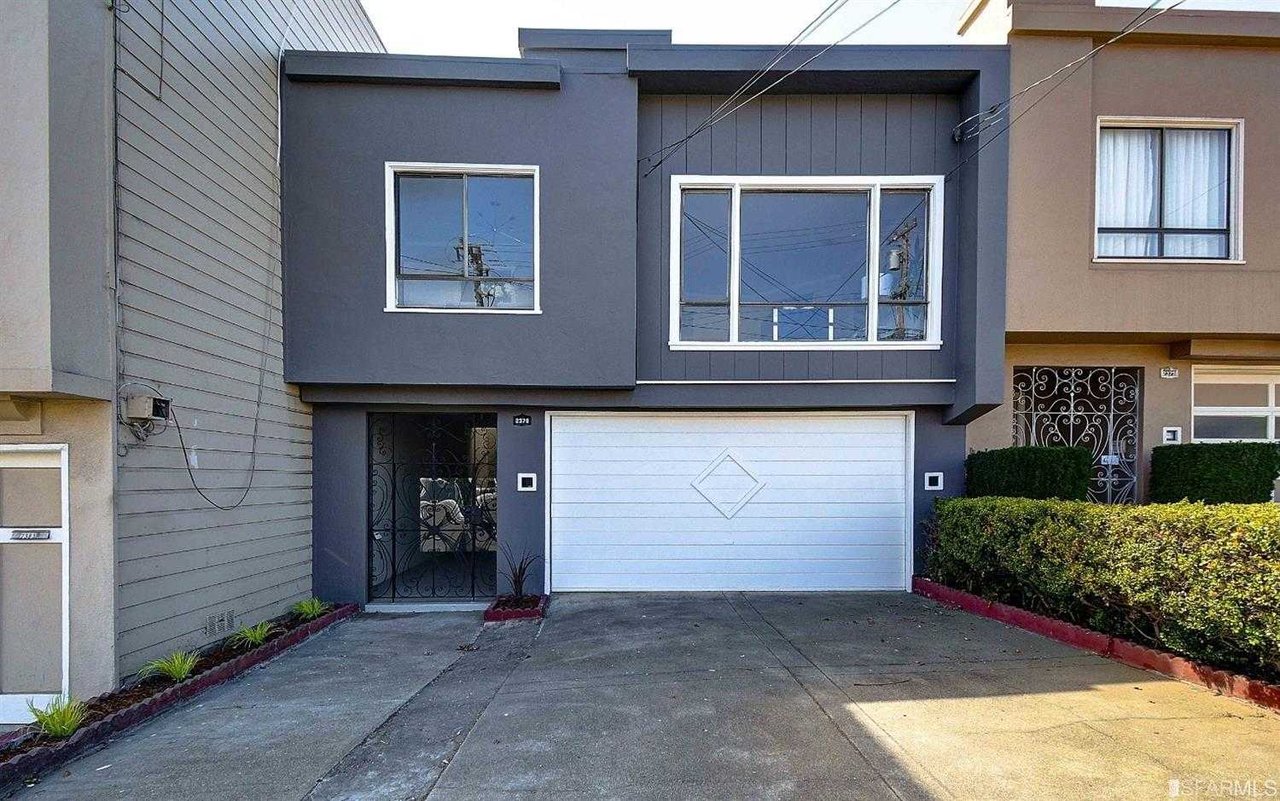 2379 39th Ave