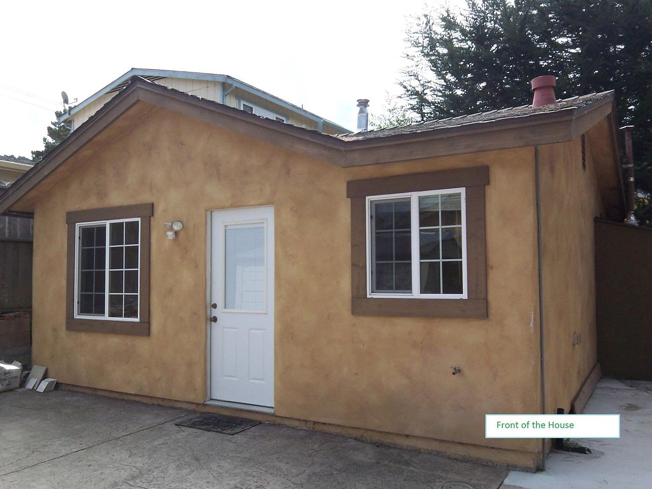 1305 Funston Ave