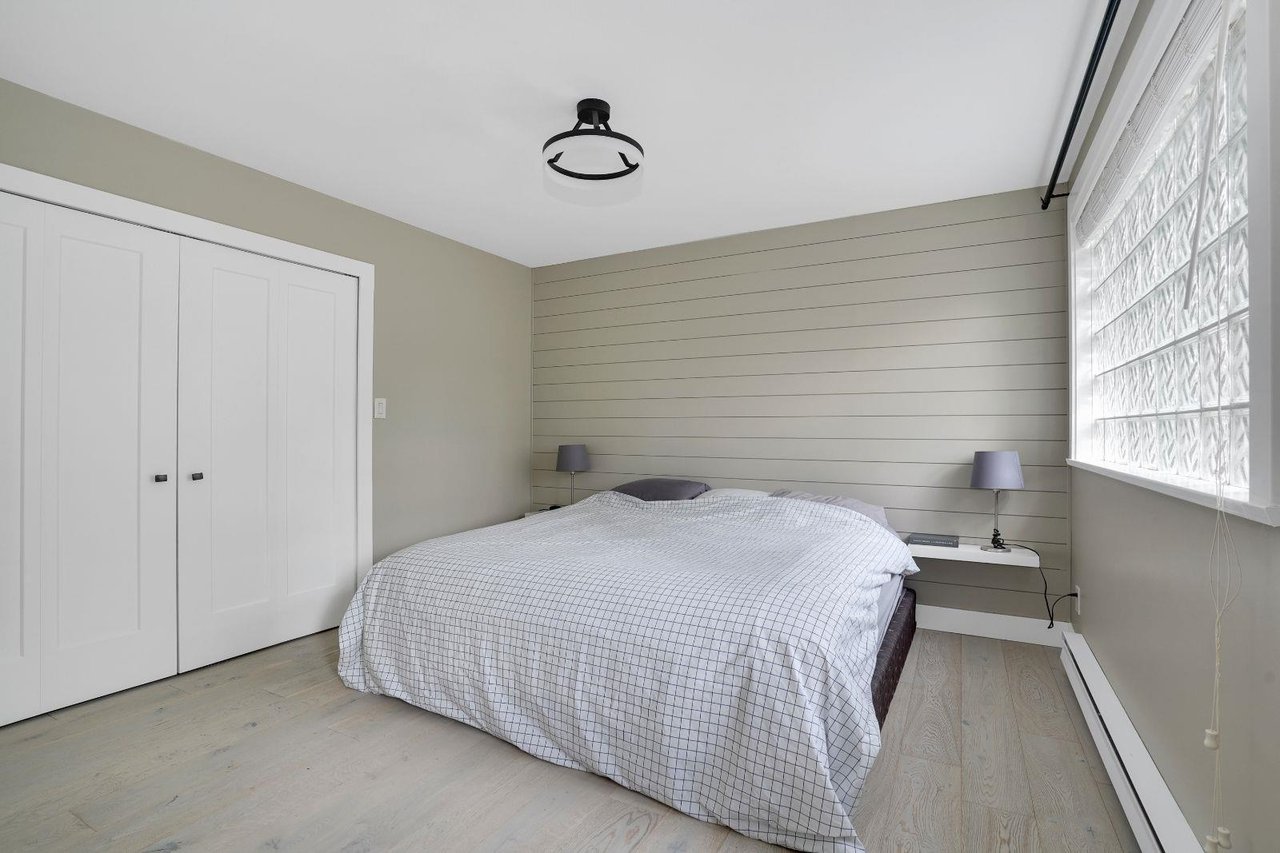 104-1702 Chesterfield Avenue, North Vancouver