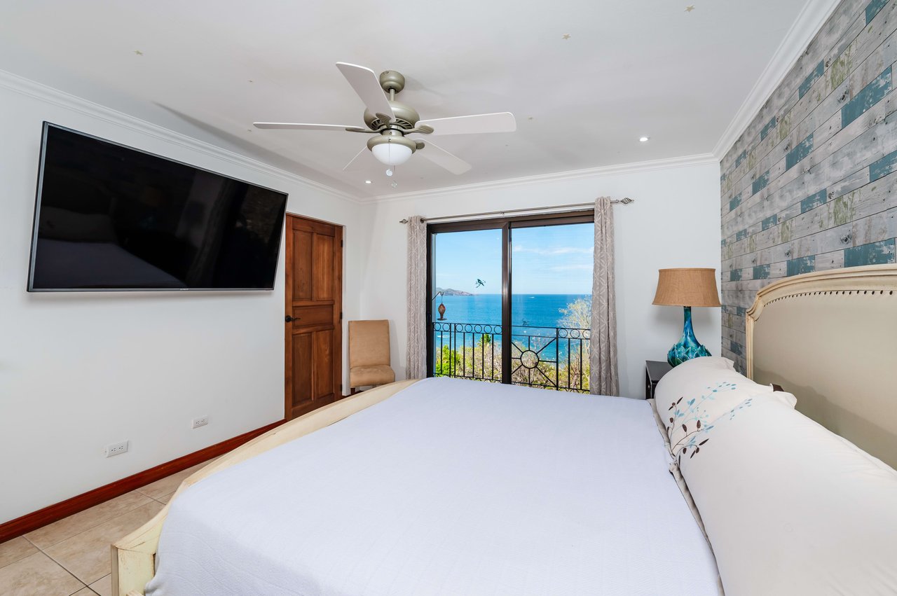 Oceanica 805 | Beautiful Ocean Views