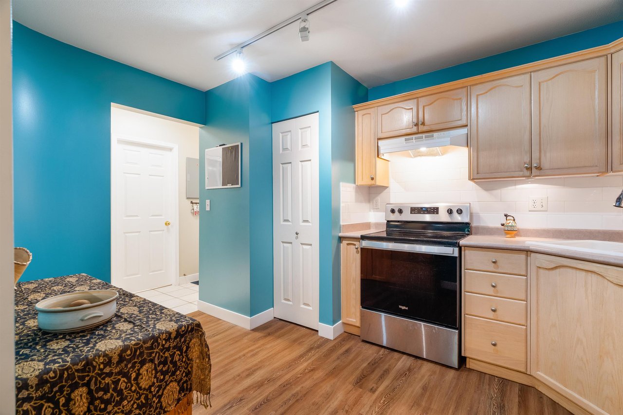 306A-301 Maude Rd