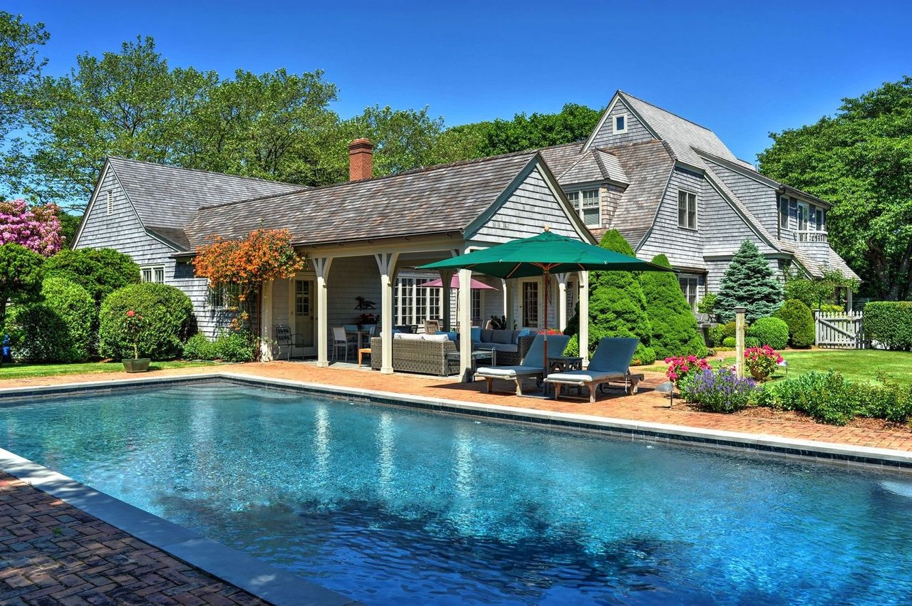 FURTHER LANE ESTATE SECTION, EAST HAMPTON SUMMER RENTAL