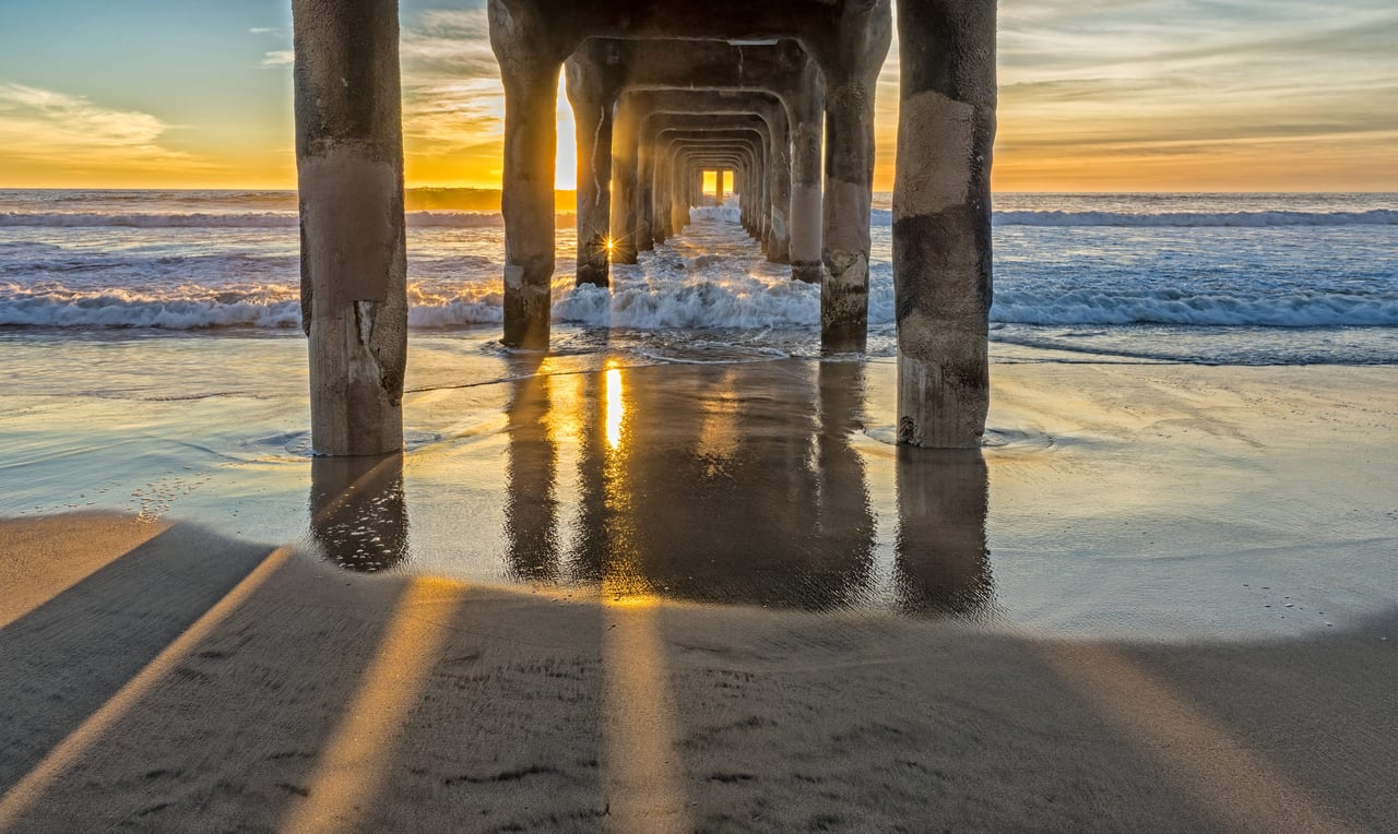 MANHATTAN BEACH