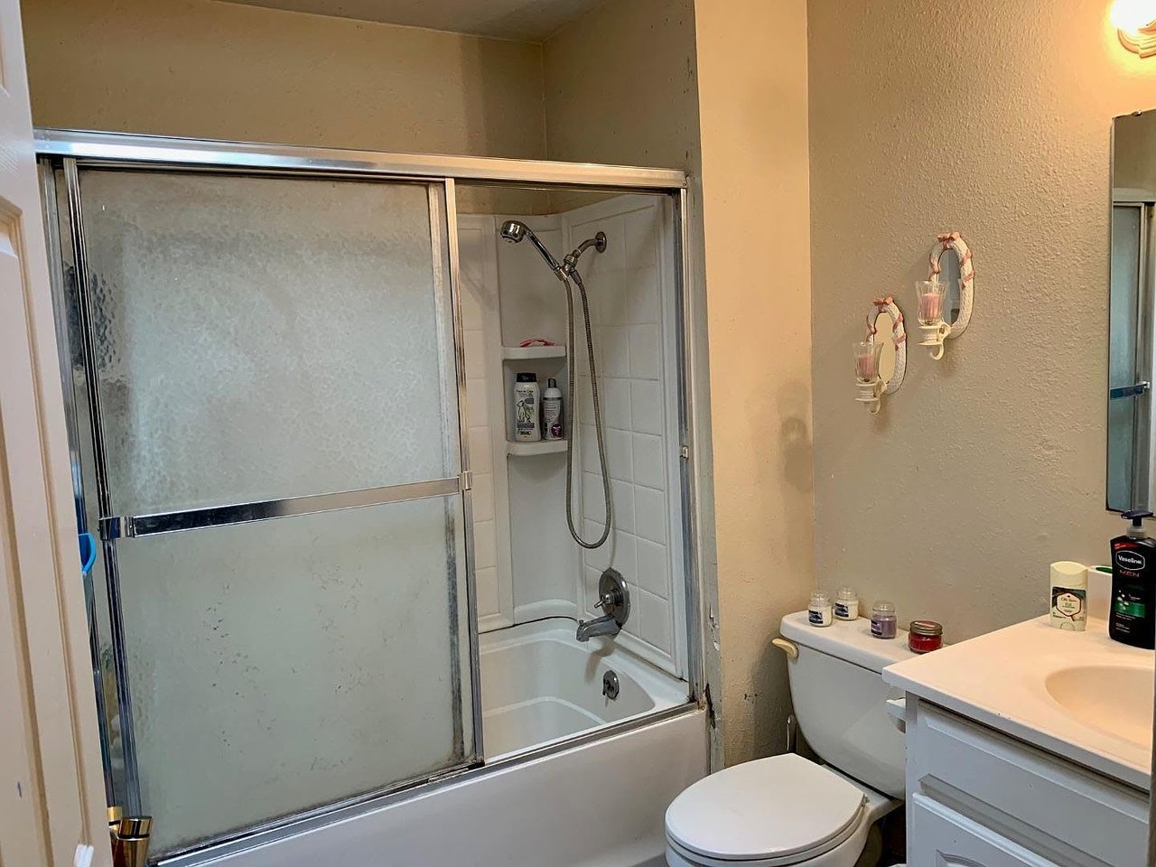201 Rio Vista Dr APT 4