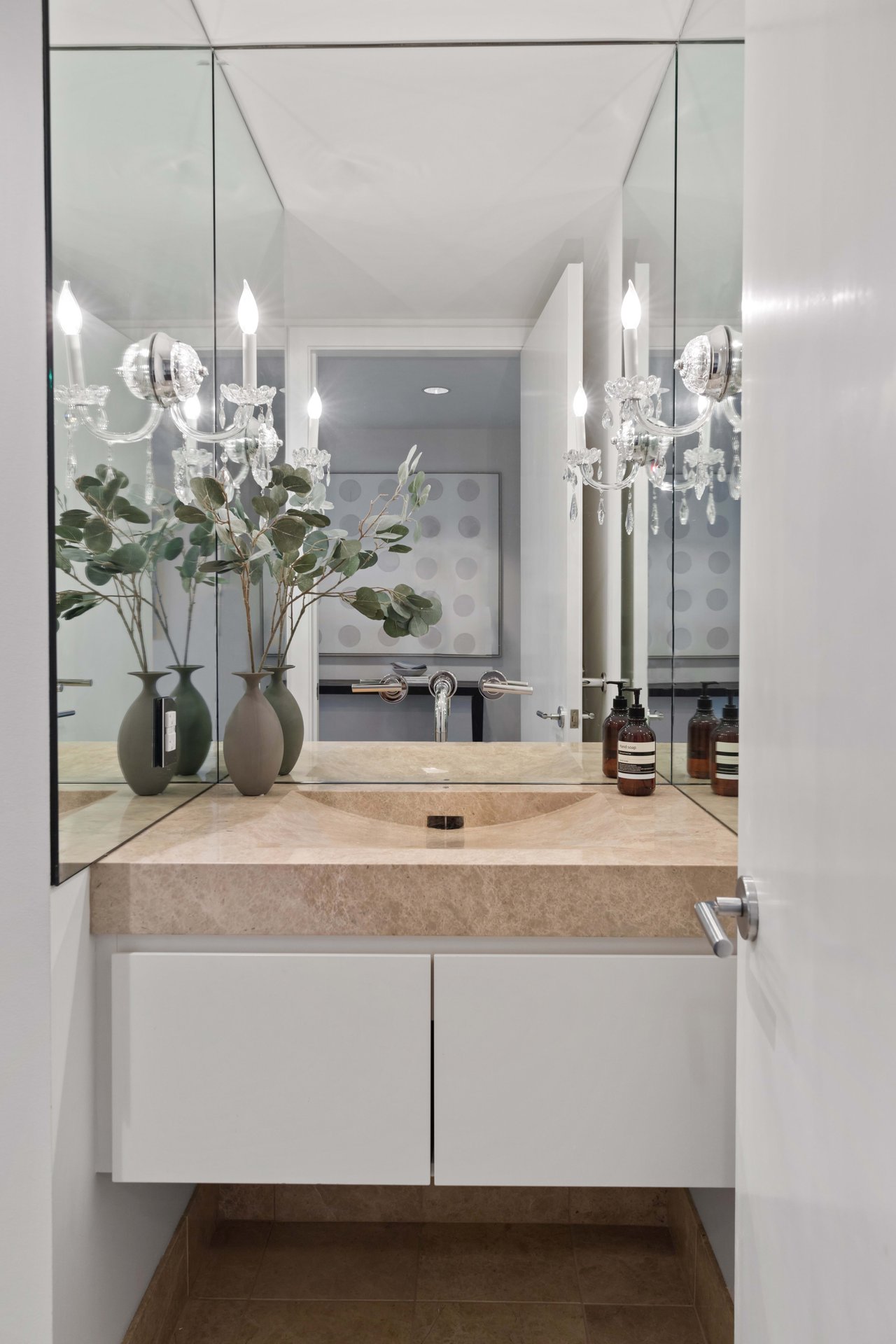 St Regis Residence 32C