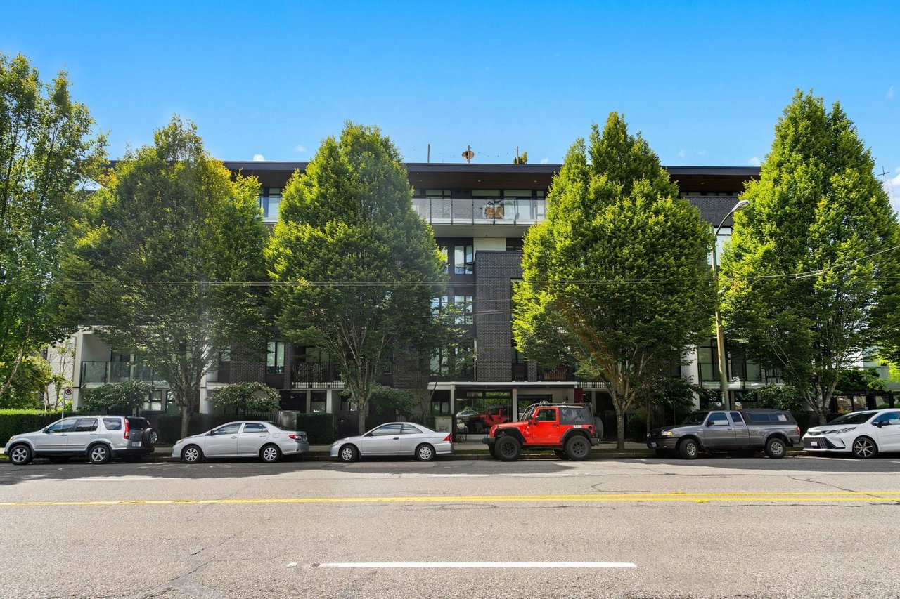 306-5085 Main St
