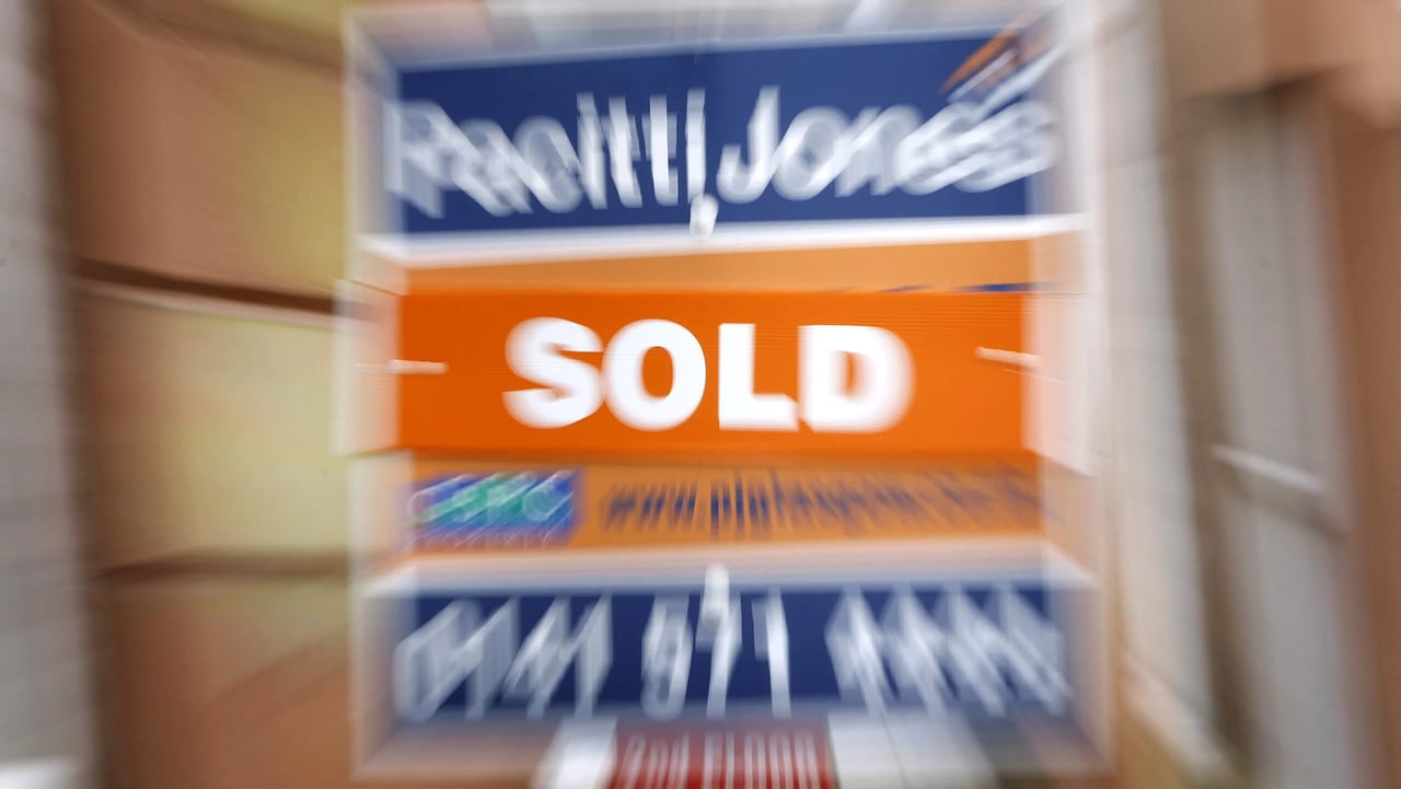 Sold in a week or sitting for months: The market’s growing divide