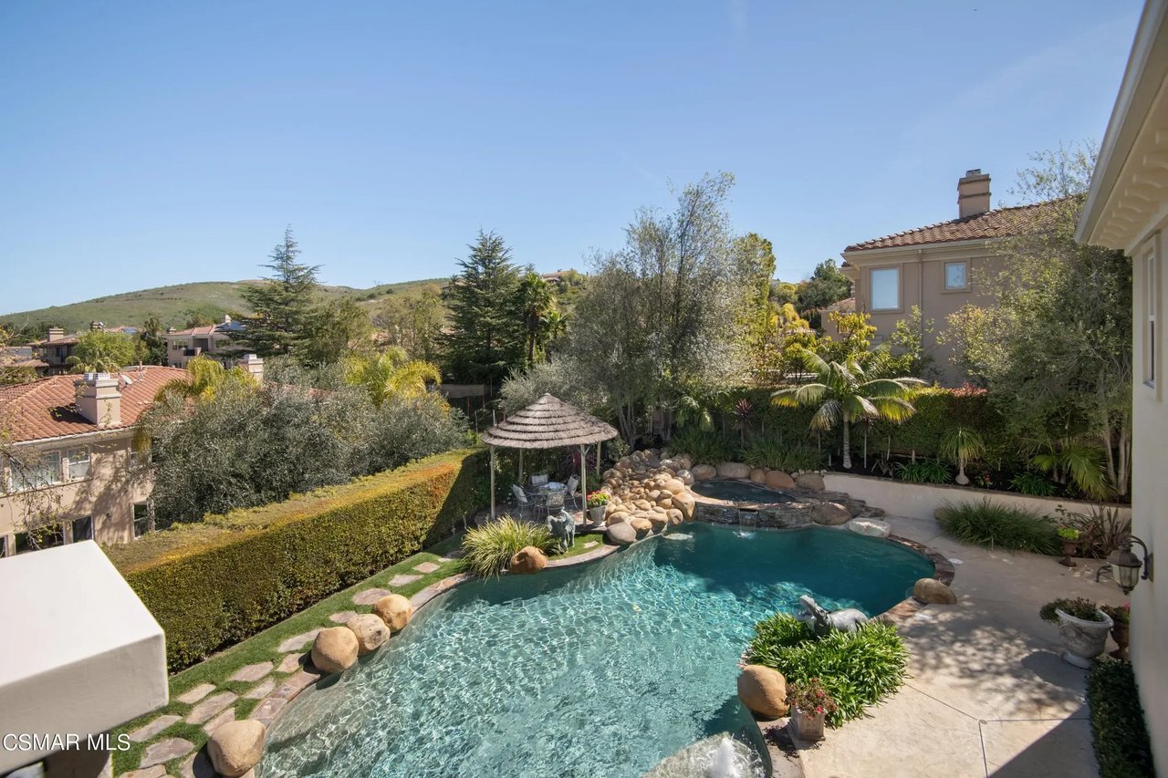 1994 Hathaway Ave. Westlake Village 