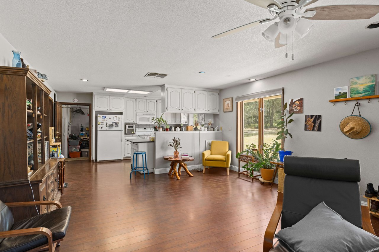 2880 Carlson Drive