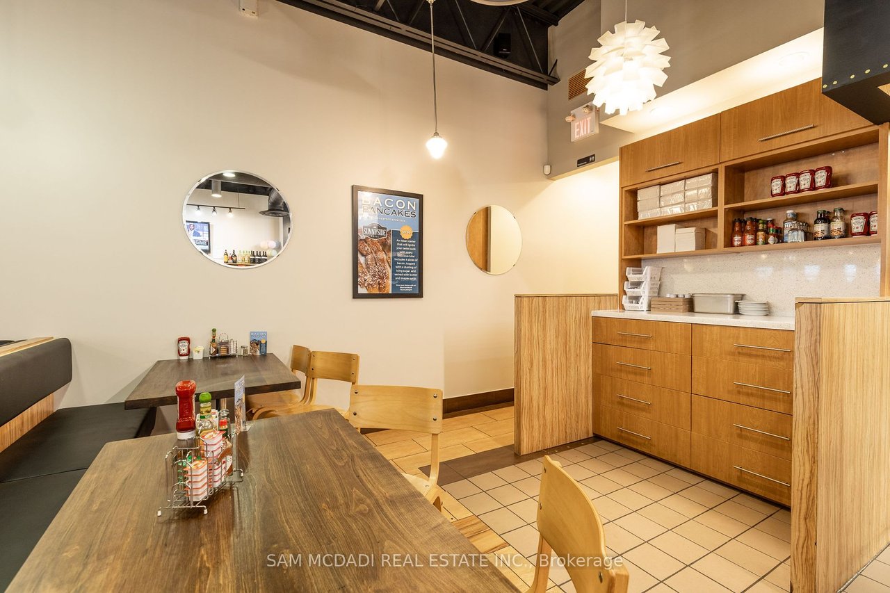 2501 Prince Michael Dr #6