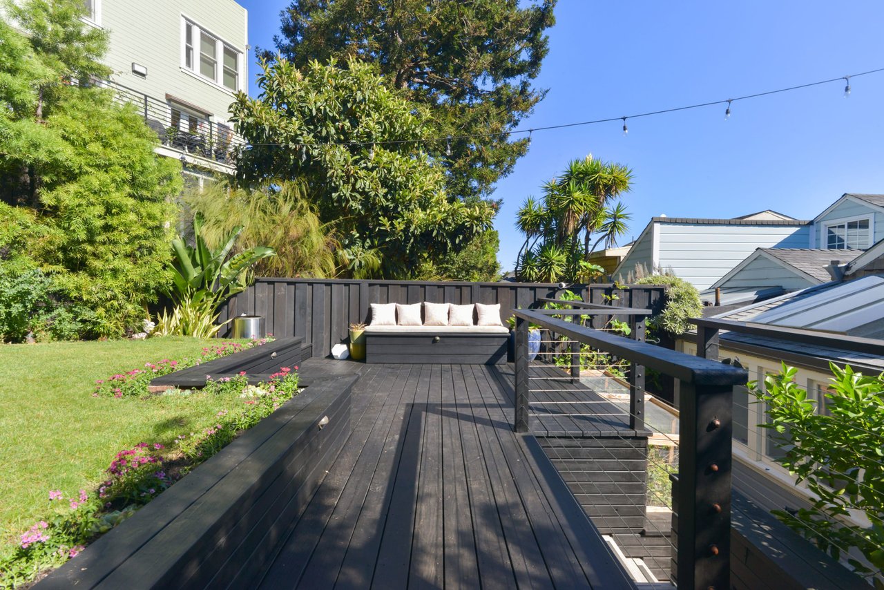 242 Corbett Avenue