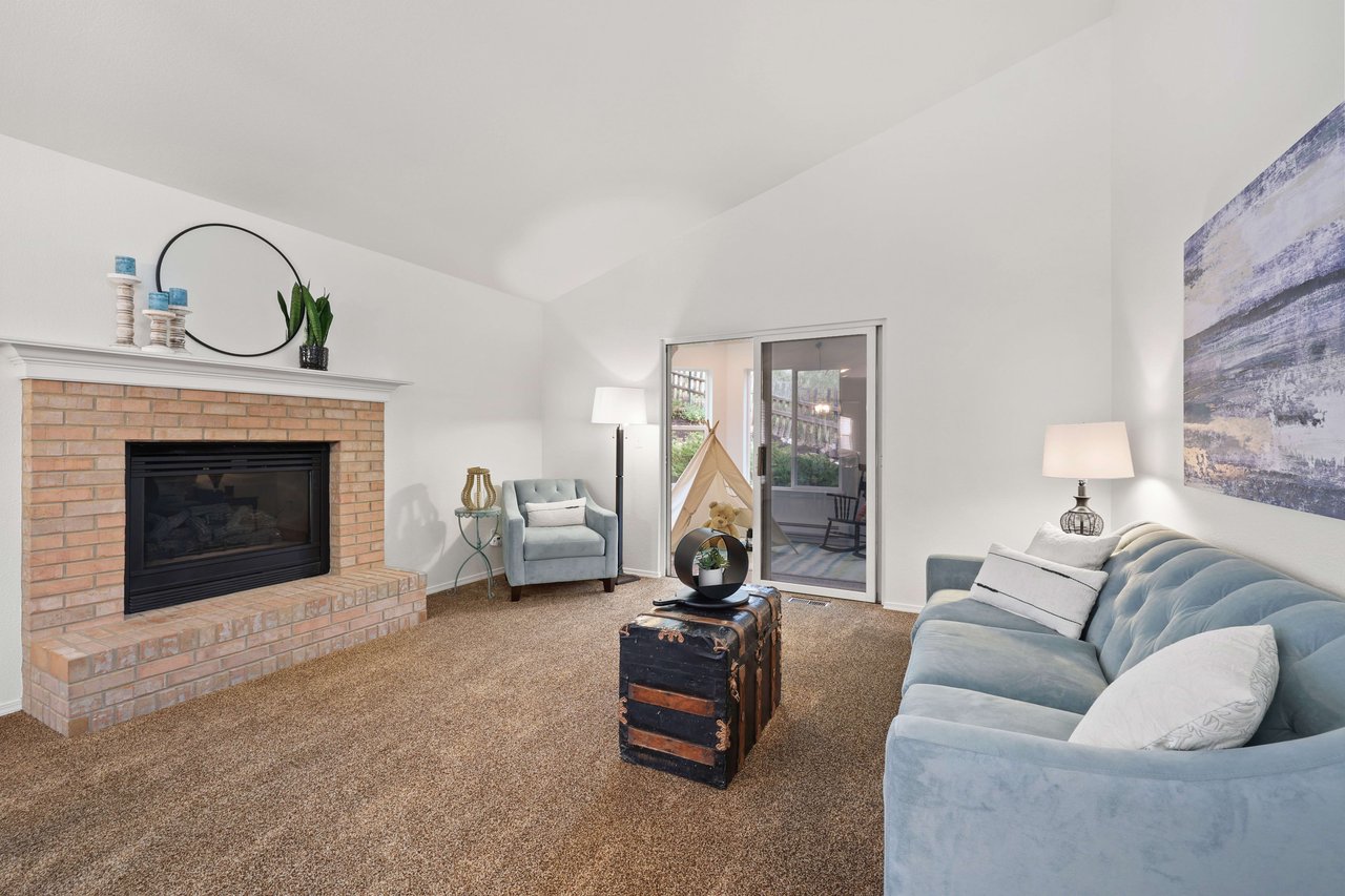 5423 Lions Gate Lane