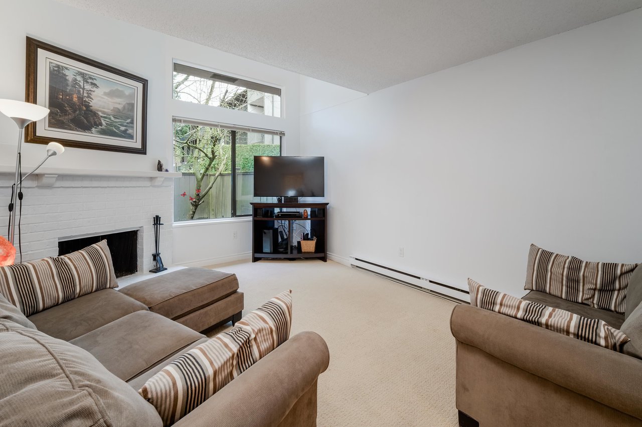 28-3851 Blundell Rd