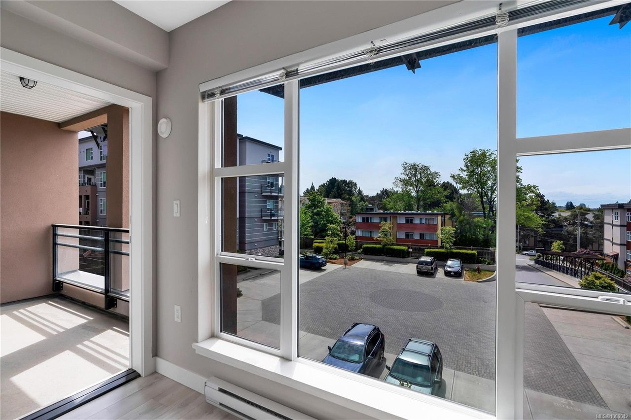 302-1016 Inverness Rd