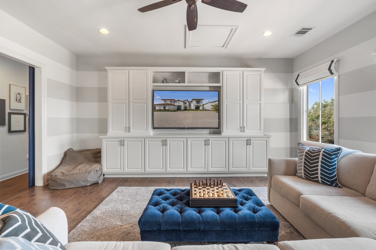 12917 Hacienda Ridge