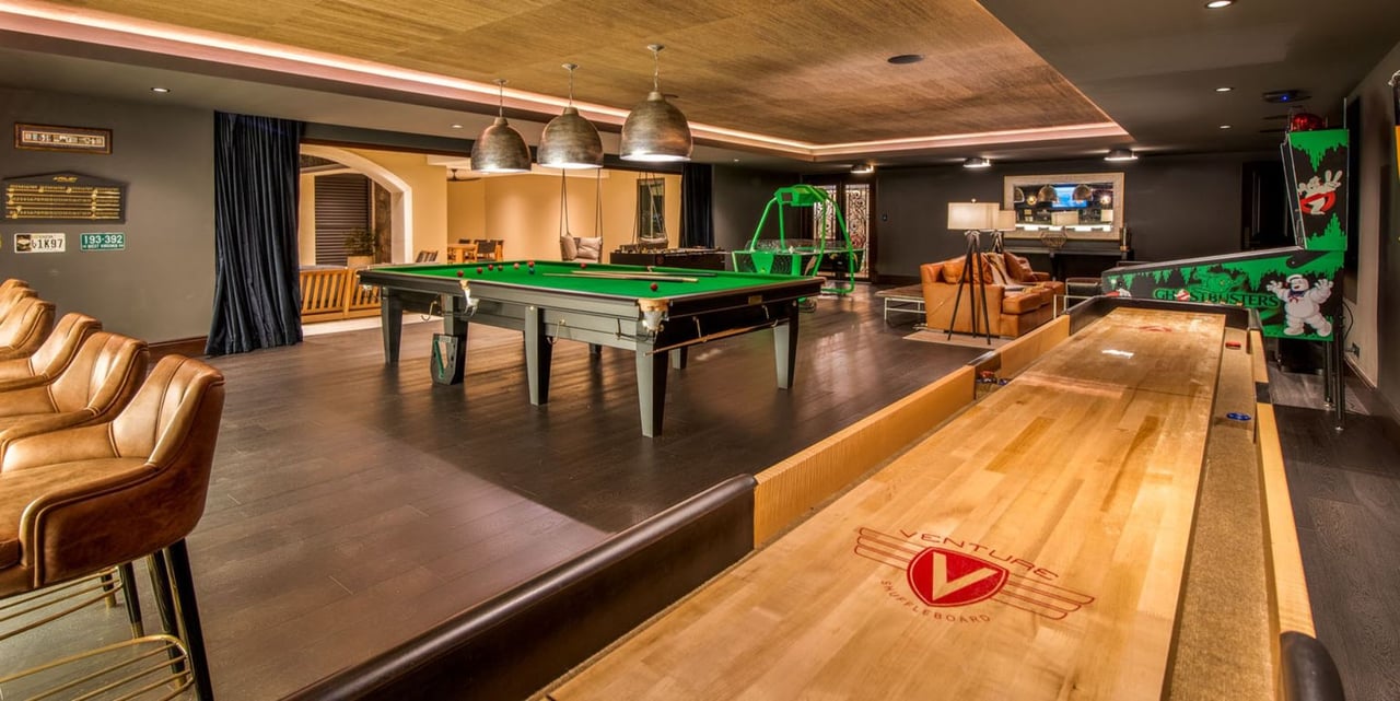 Tuscan Hilltop Luxury Estate, Santa Ana, San Jose