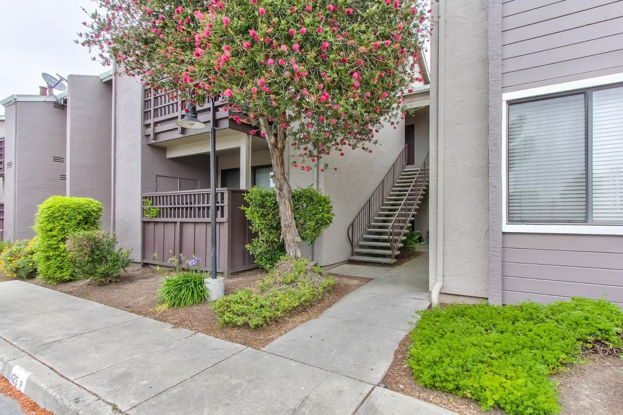 425 W Laurel Dr APT G