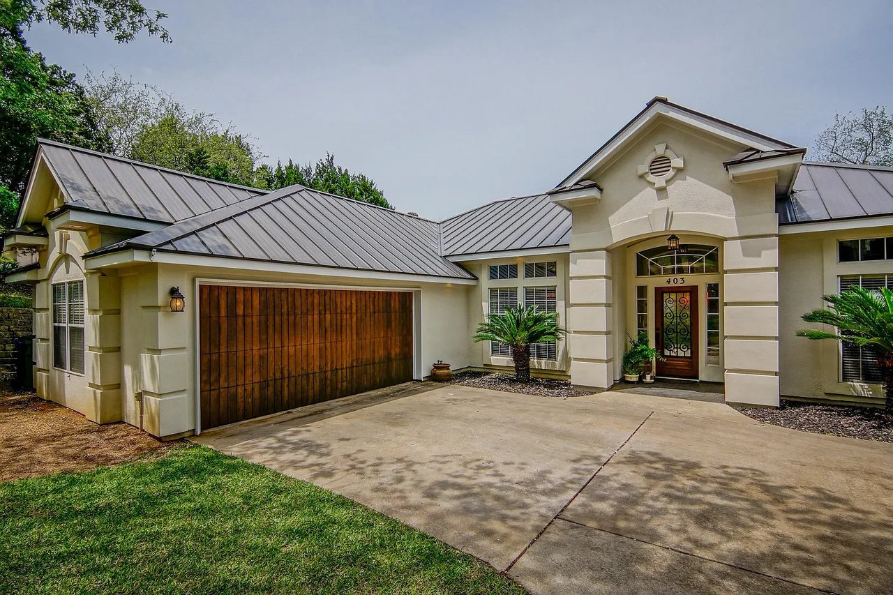403 Palos Verdes Dr