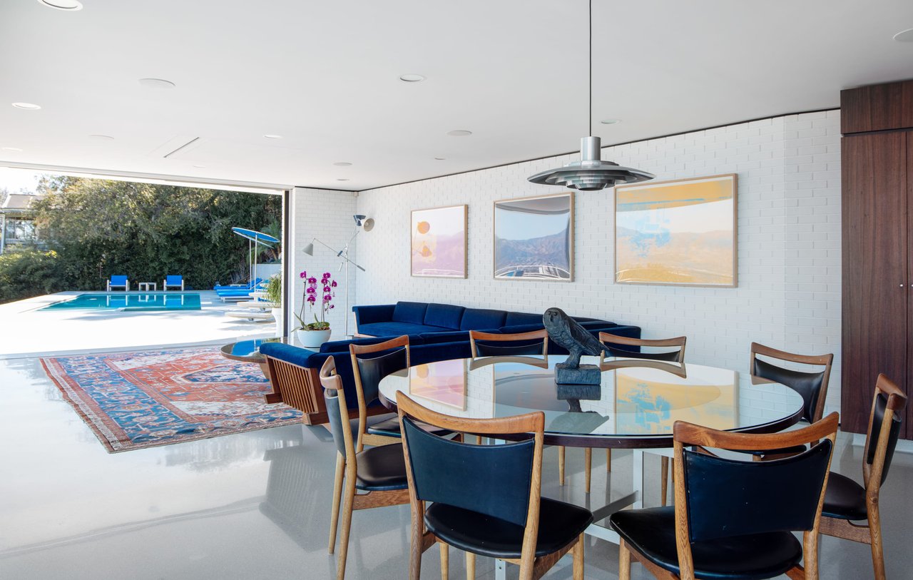Contemporary Modern View Home