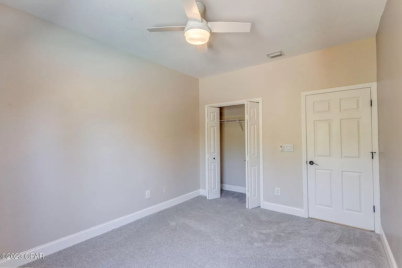 3308 Azalea Circle