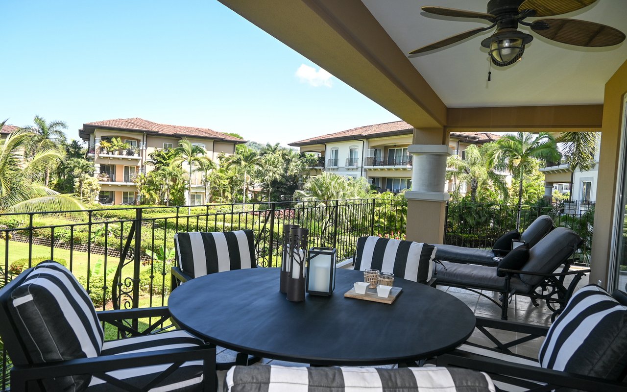 Upgraded Ocean View Condo, Los Suenos, Puntarenas
