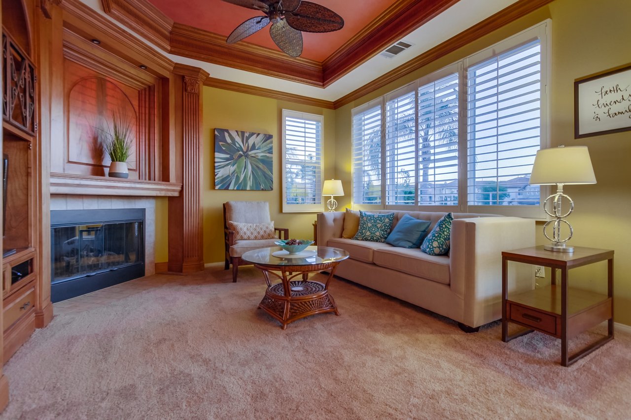 3553 Bluff Ct