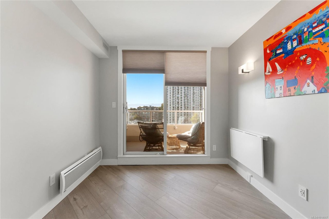 804-930 Yates St, Victoria