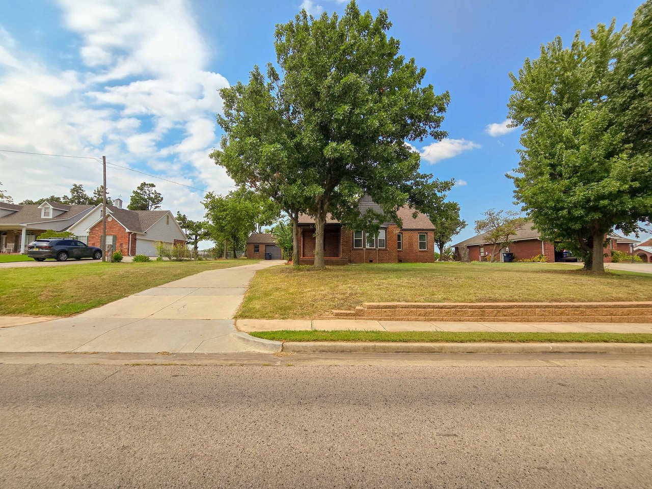 3602 N Union AVe