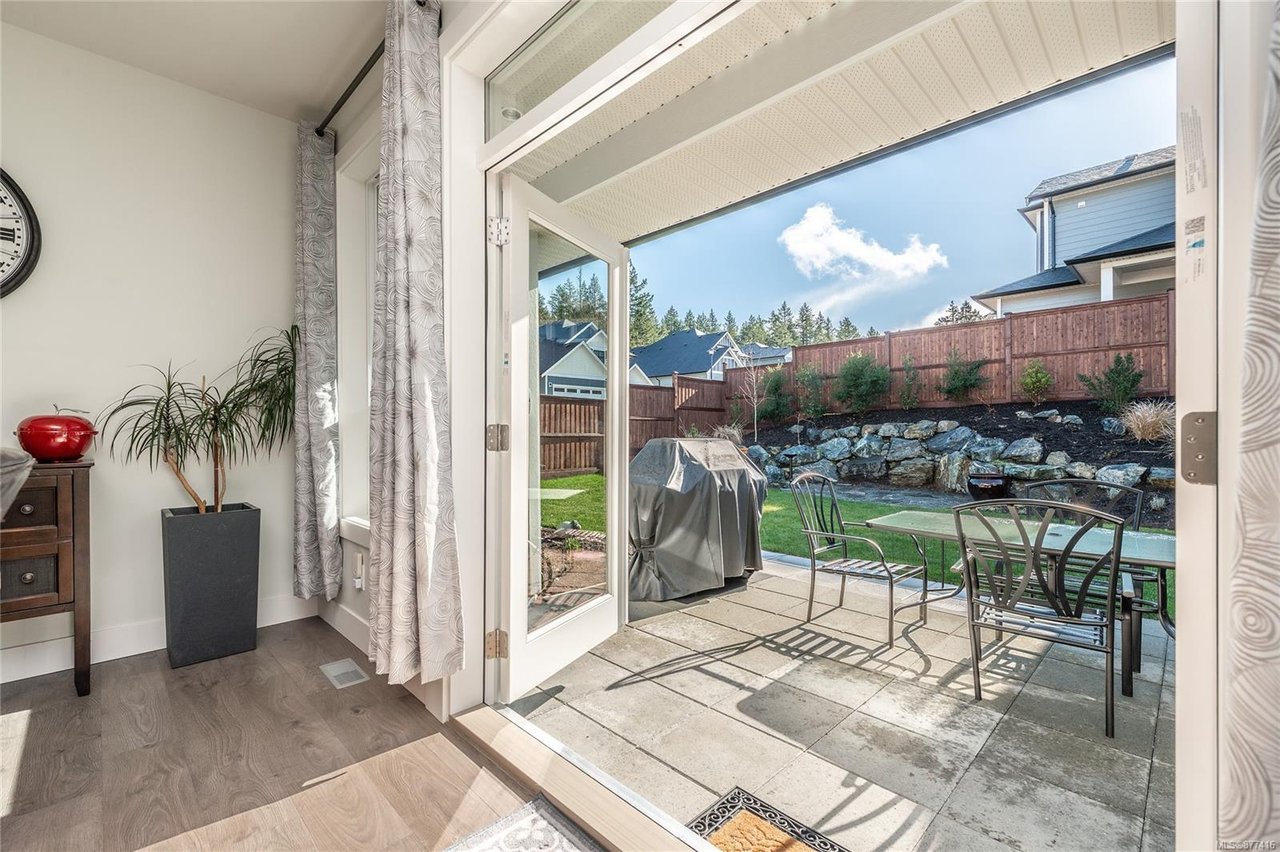 3535 Paperbark Cres