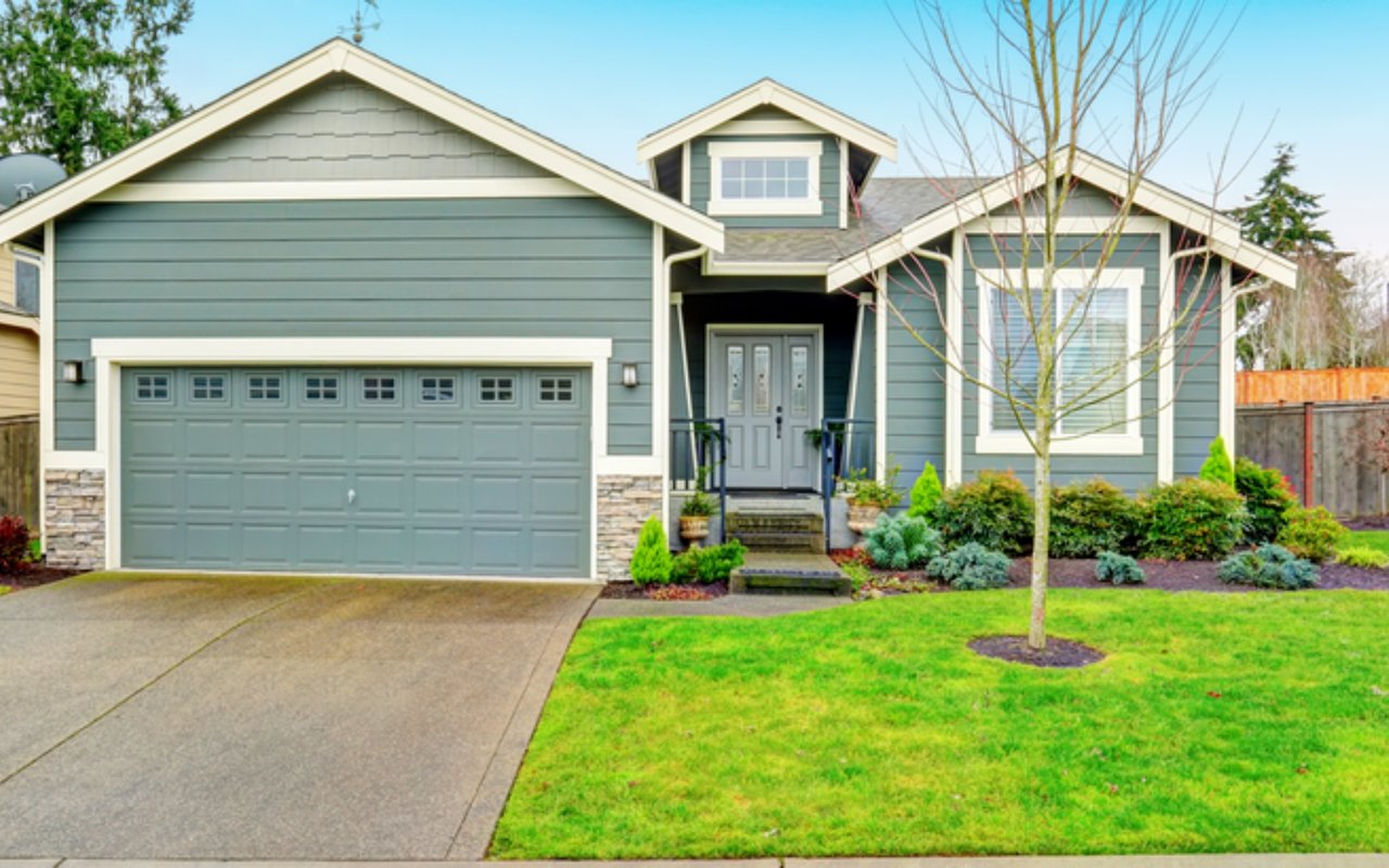 Thinking About Buying a Home? Ask Yourself These Questions