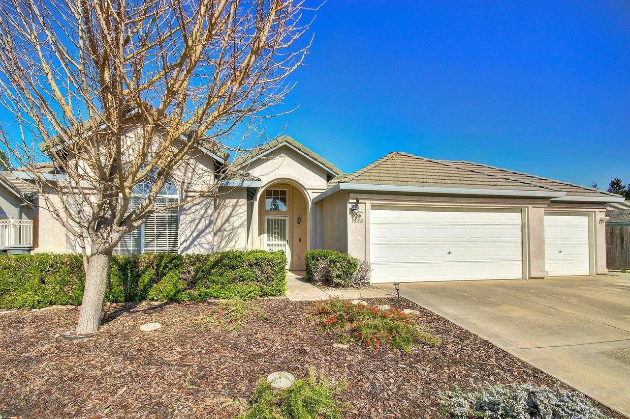 9538 Castlecave Way