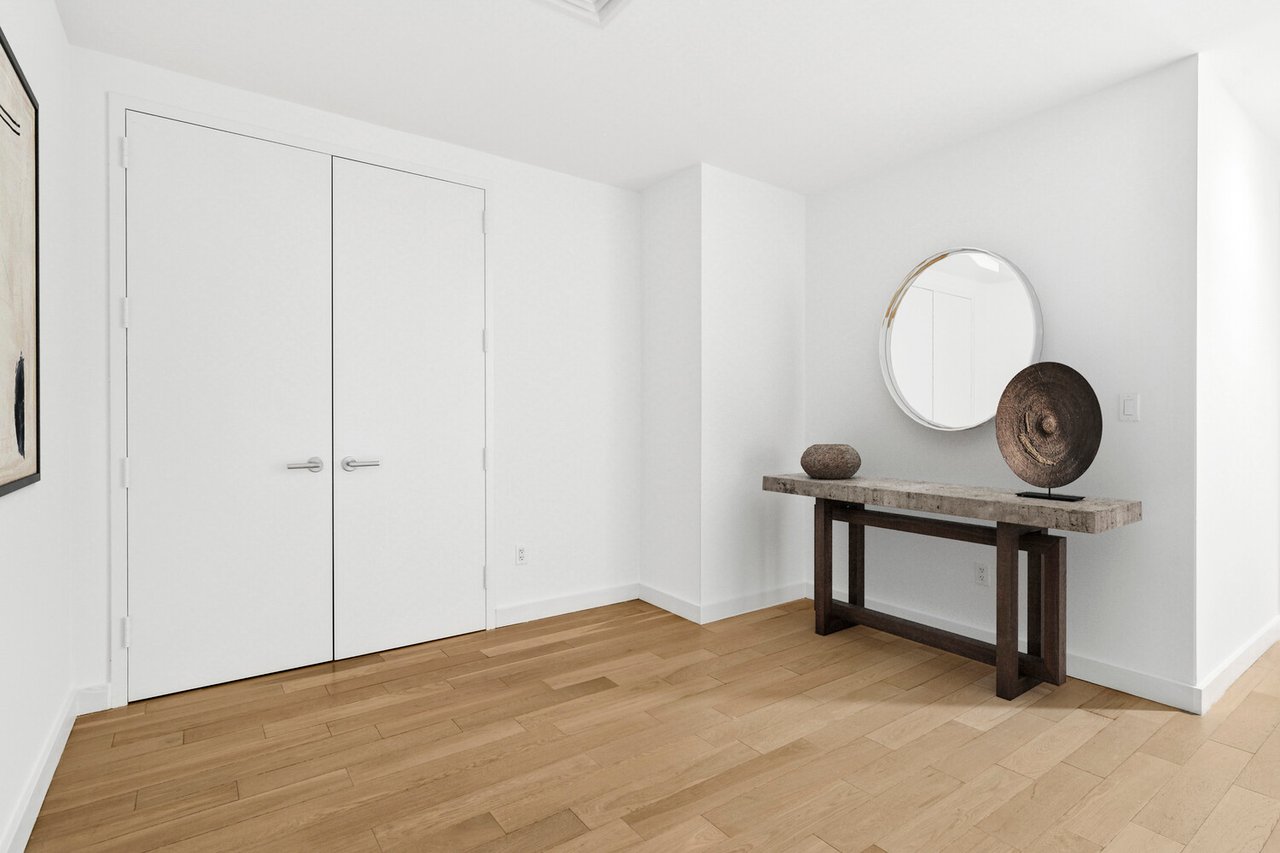 75 Wall Street, Apt 37A