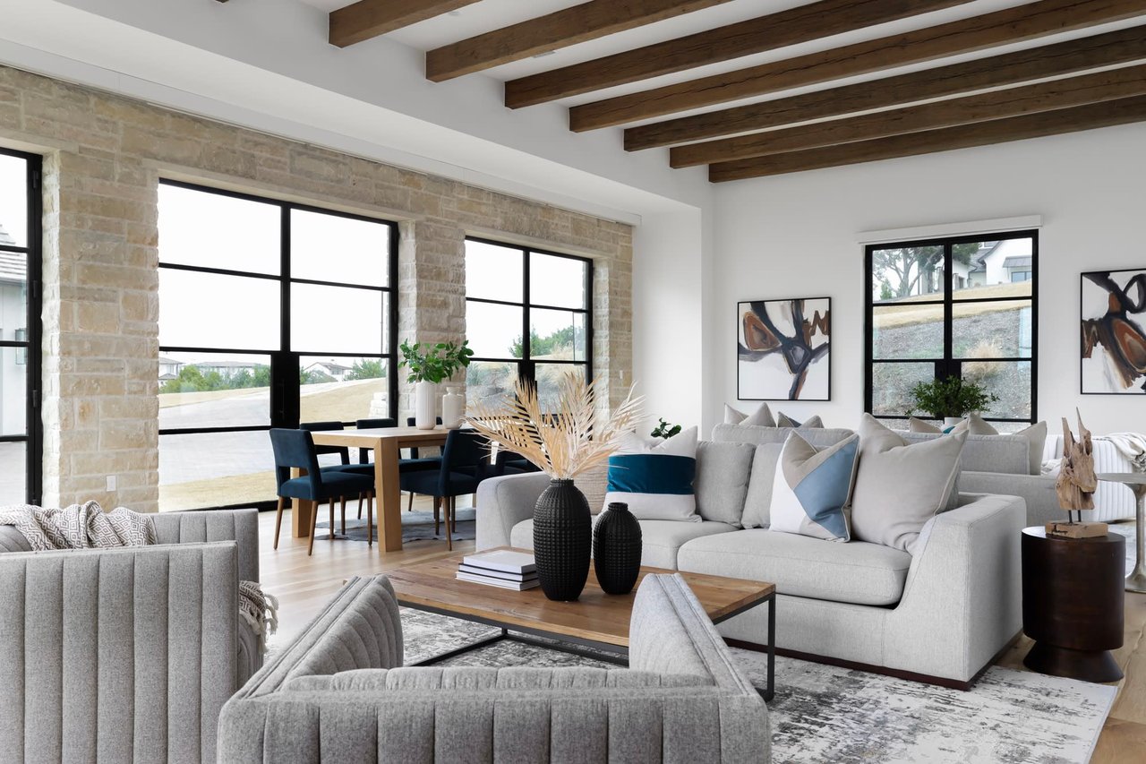 BARTON CREEK CONTEMPORARY