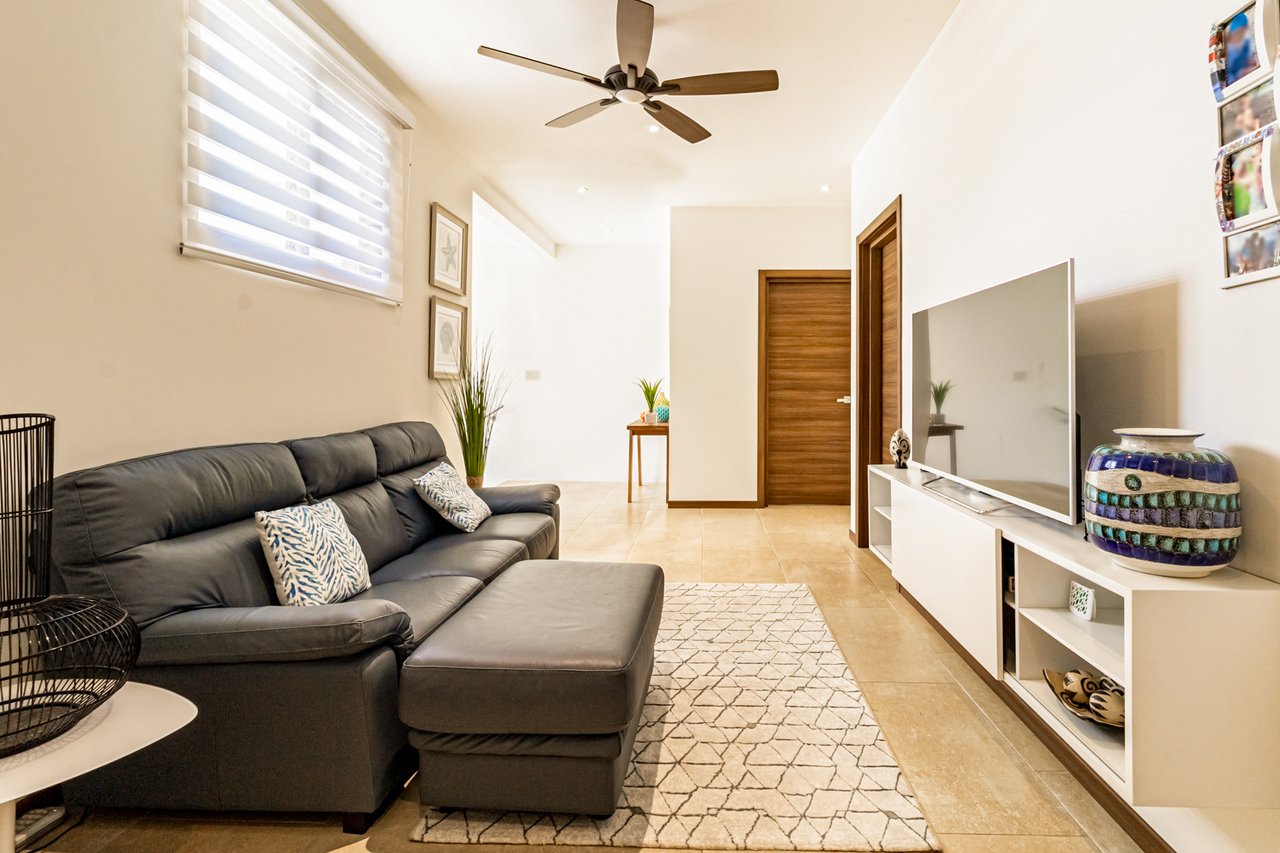 Contemporary Private Pool Villa, Jaco, Puntarenas