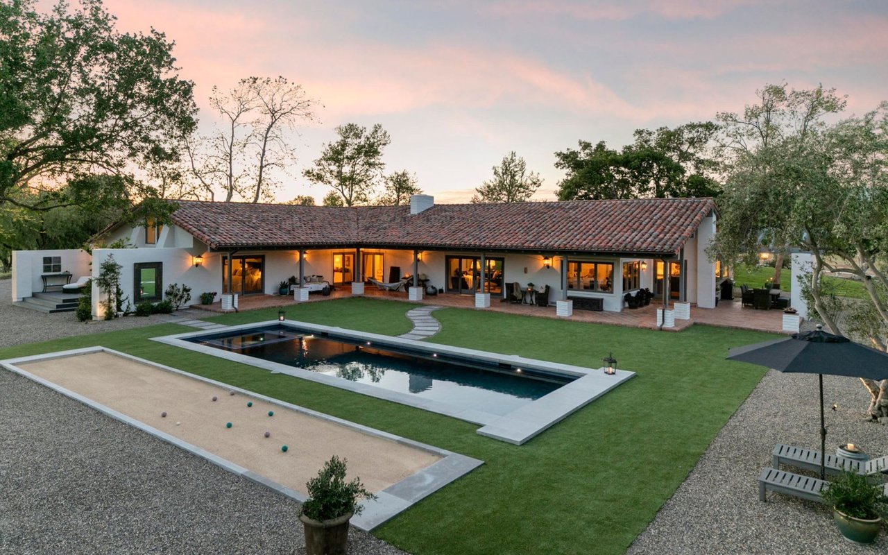 1535 Linda Vista Dr