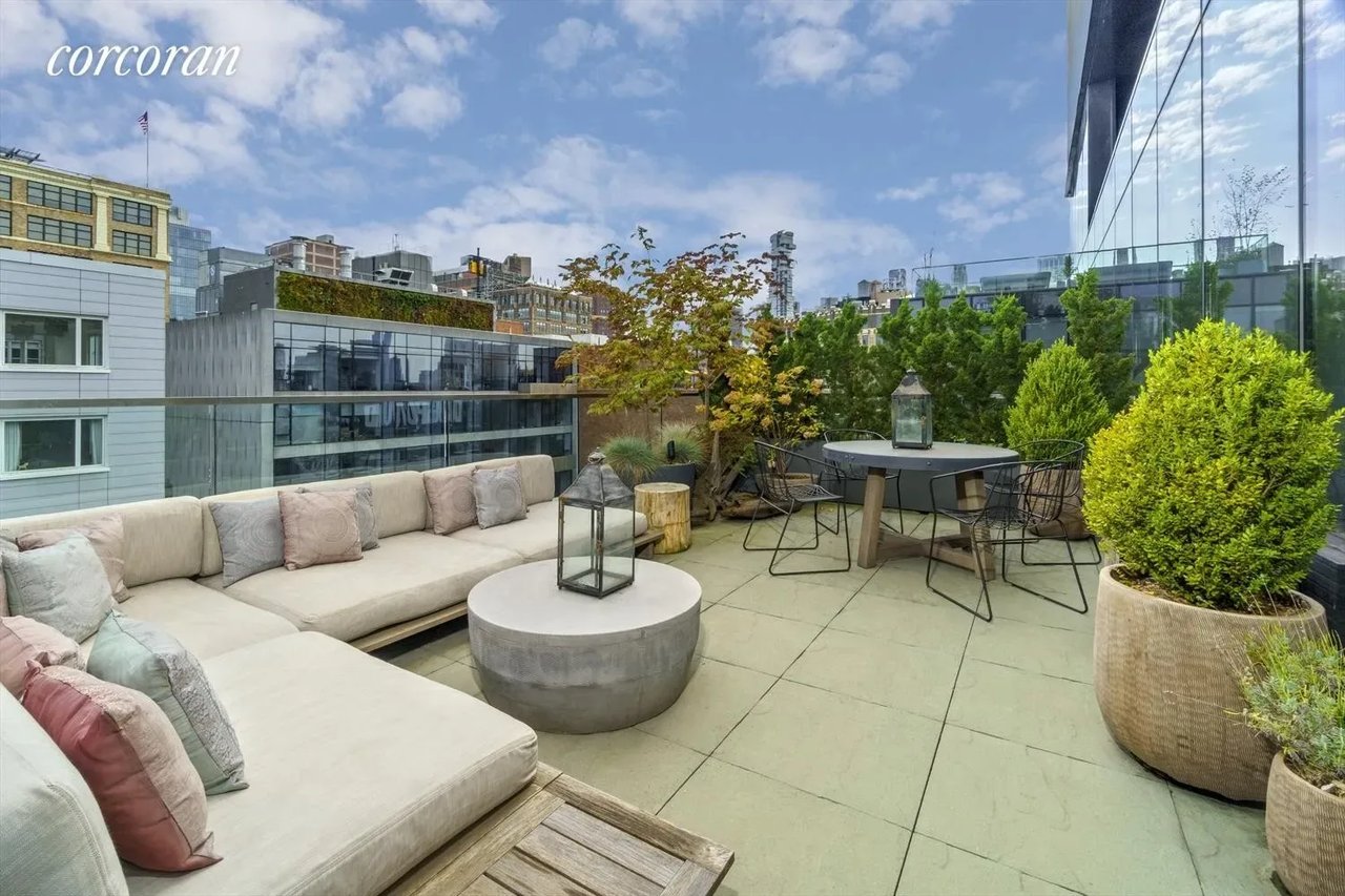 15 Renwick St #PH2