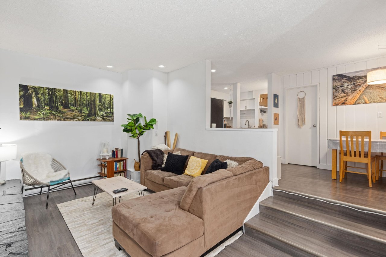 K104-1400 Alta Lake Rd