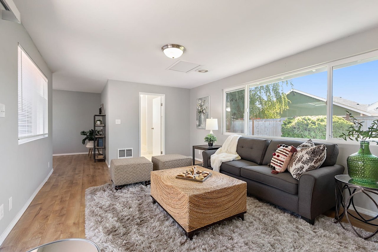 Meticulously Updated turnkey Rambler with A/C