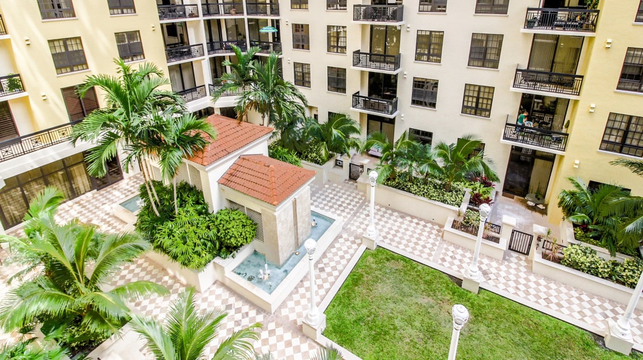 701 S Olive Avenue Unit: 805