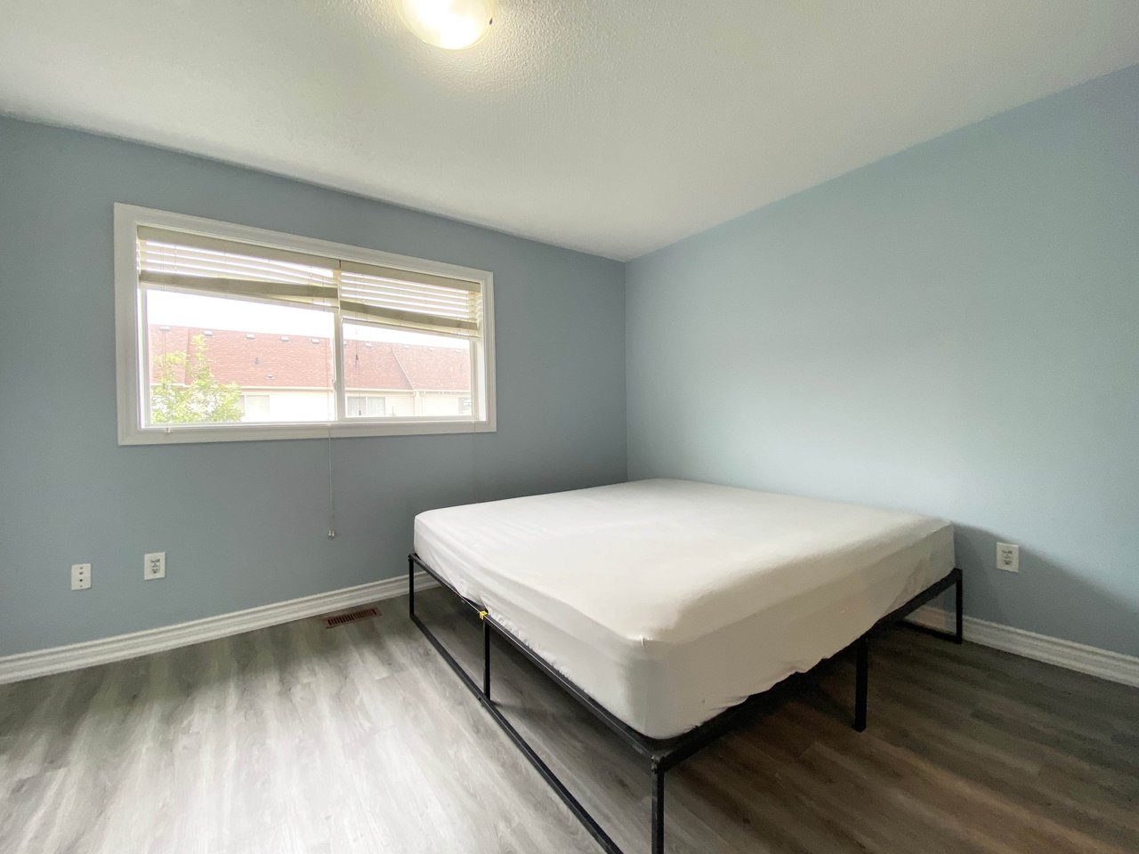 3020 Cedarglen Gate, Unit 42