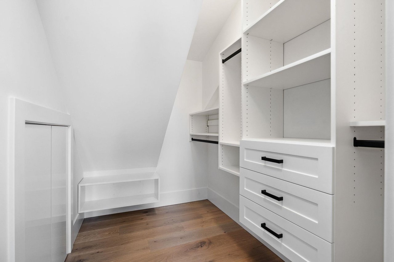 1-2846 Mcgill Street, Vancouver