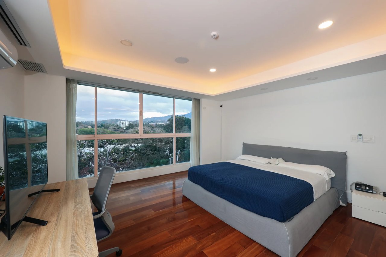 Price Value Opportunity, Escazu, San Jose