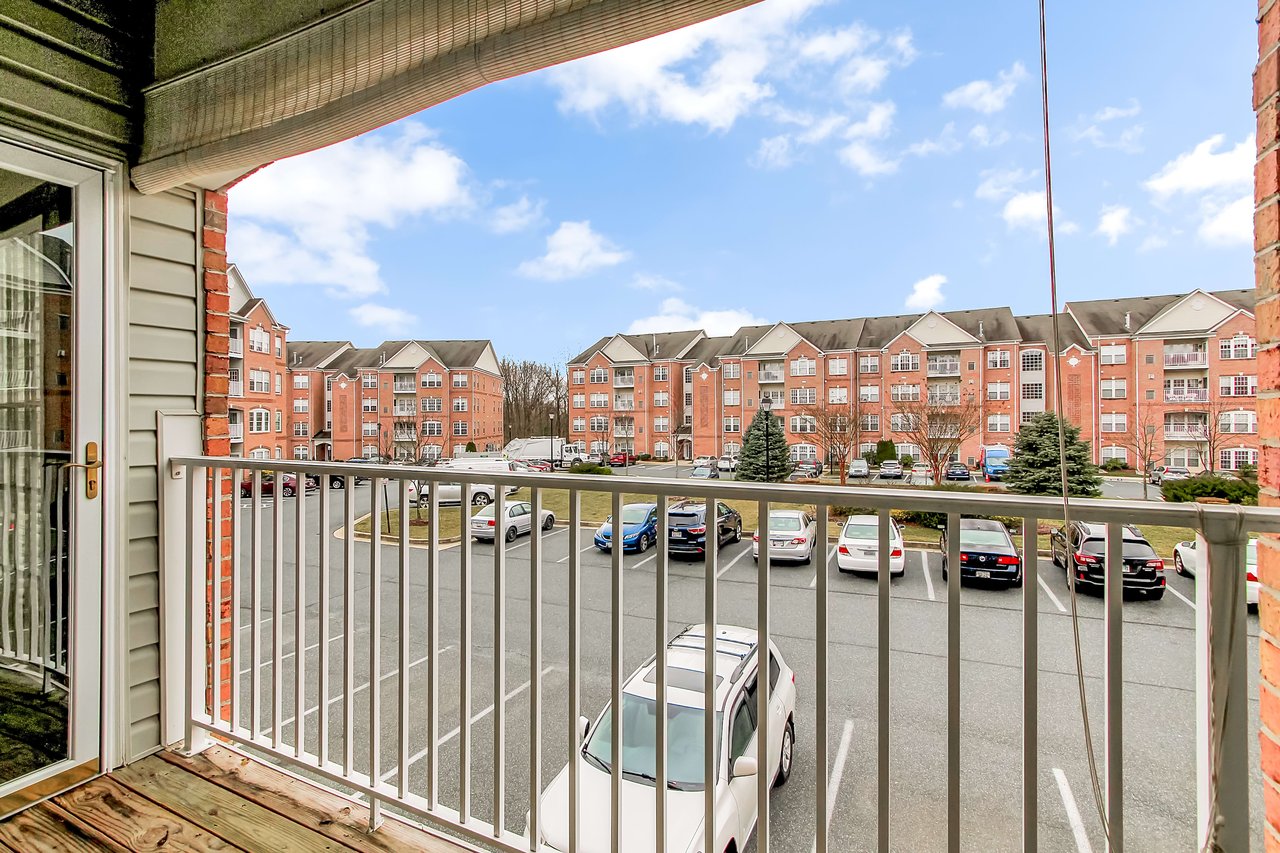 9603-H Amberleigh Lane